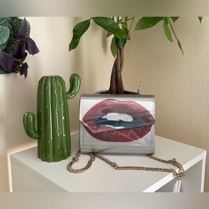 Lip Print Crossbody Clutch Bag with Gold Chain